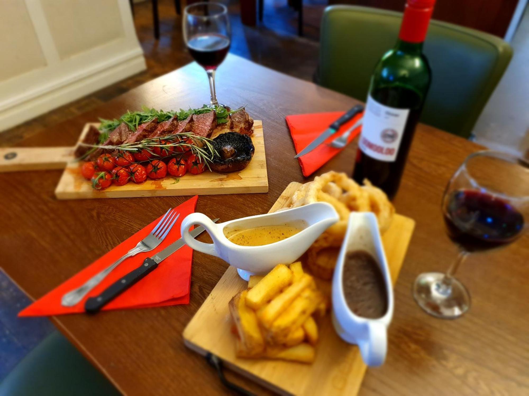 The Hind Hotel Wellingborough Bagian luar foto